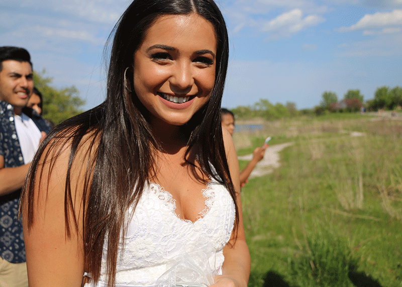 Photo by Isa Gil Prom