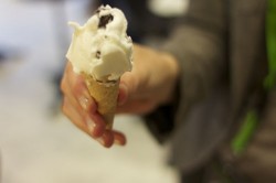 Stracciatella Gelato Photo by Milana